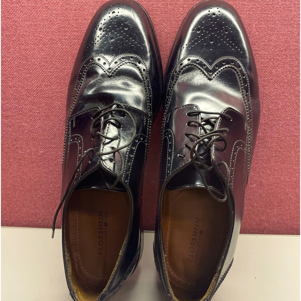 Florsheim loafers, M13D, new, classic, dress up or down, excellent condition.